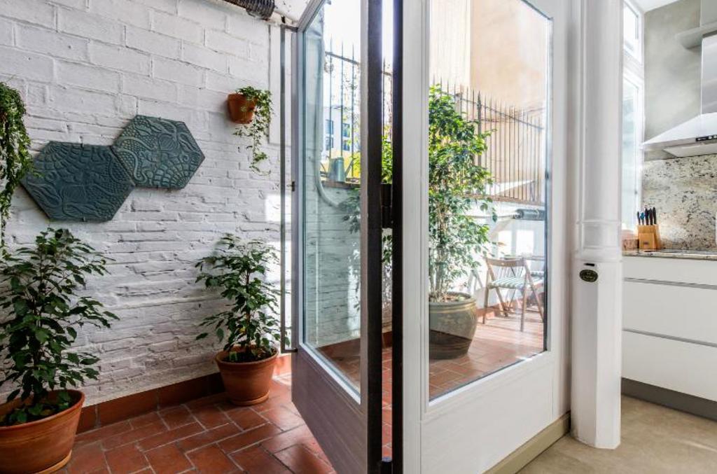 Apartament Provenza Flat Barcelona Zewnętrze zdjęcie